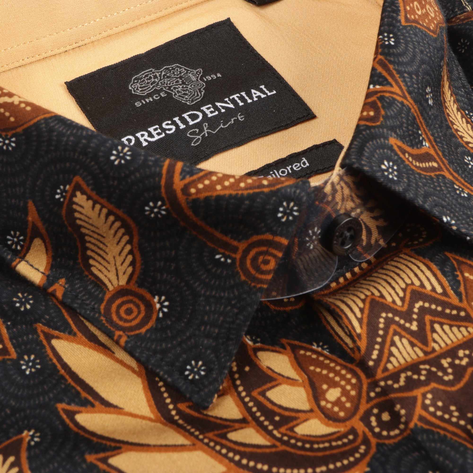 Royal Wing- Black Men's Long Sleeve Printed Cotton Shirt