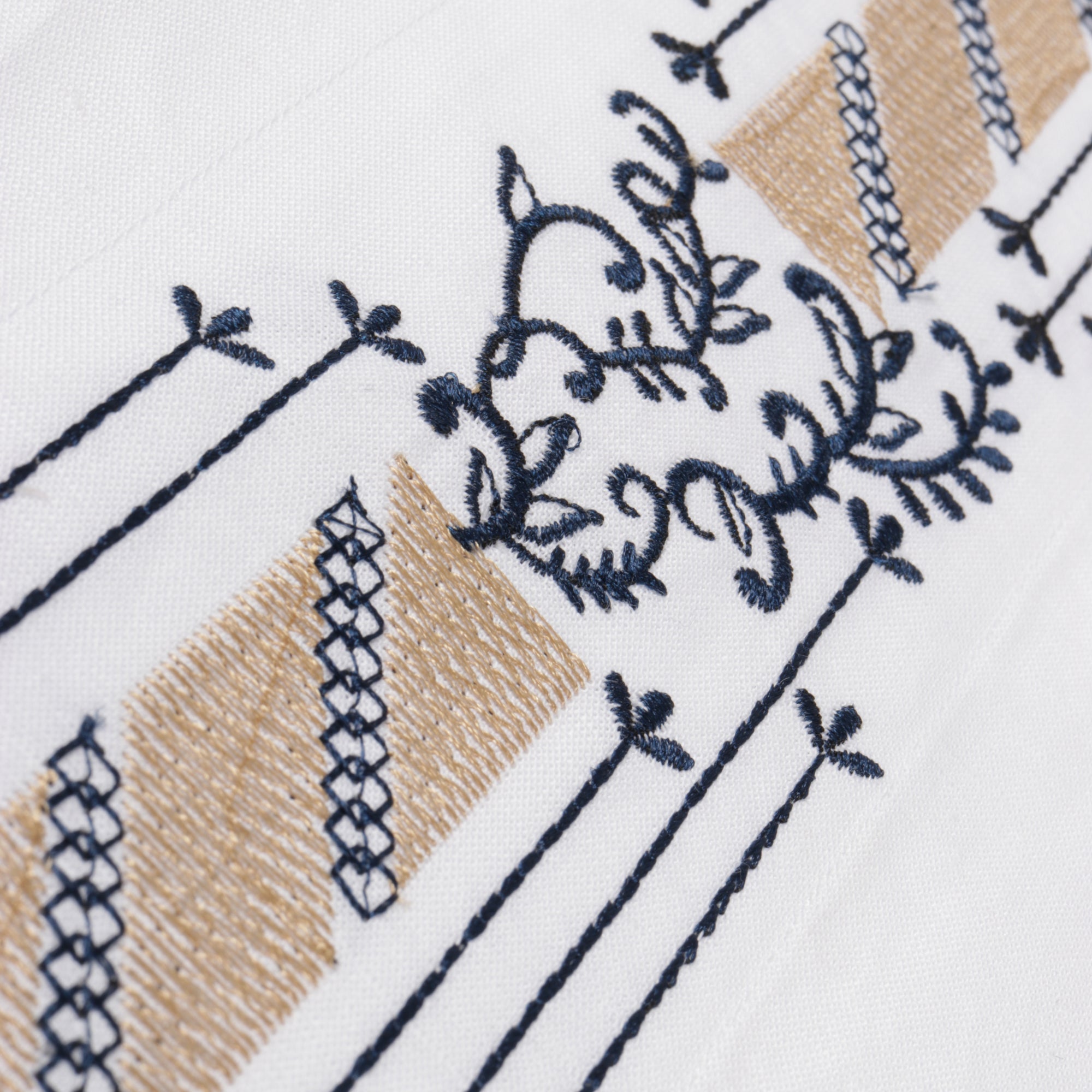 Kings Scepter - White Long Sleeve Linen Cotton Embroidered Men's Shirt