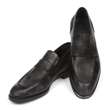 Classic Black Men’s Leather Loafers – Elegant Formal Dress Shoes